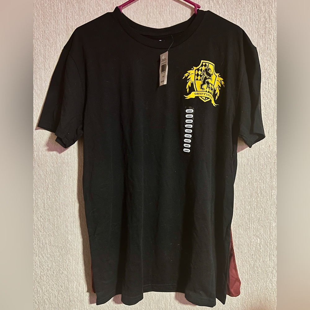 Harry Potter Gryffindor T-Shirt with Cape